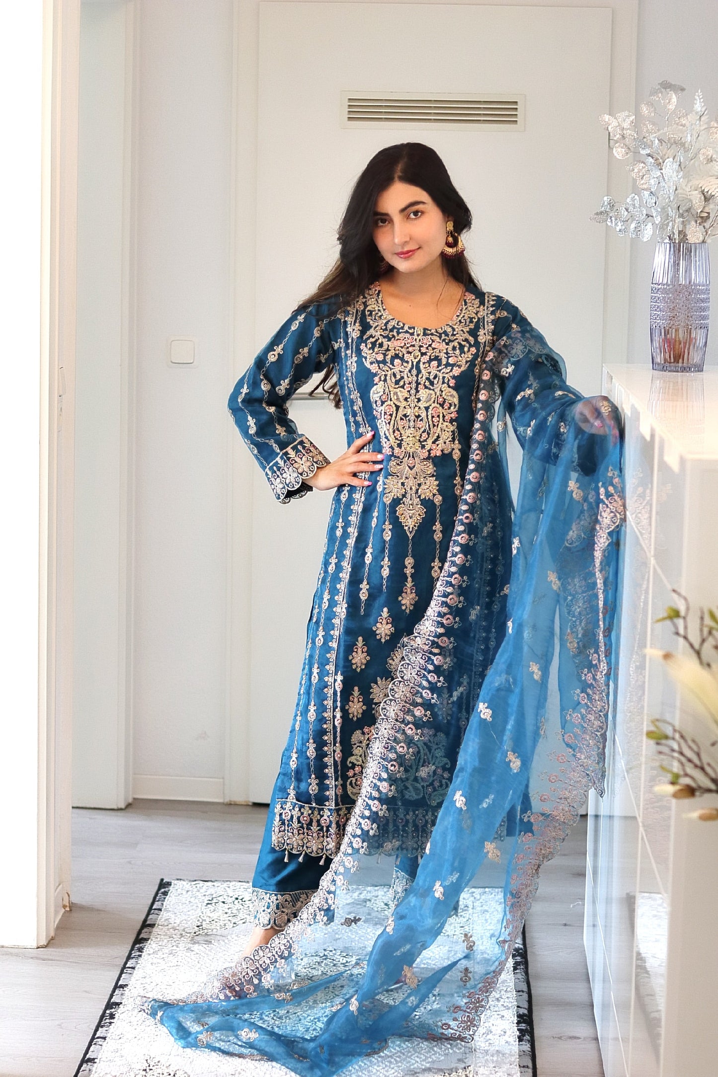 Bahara - Luxury Party & Wedding Dress - Blue